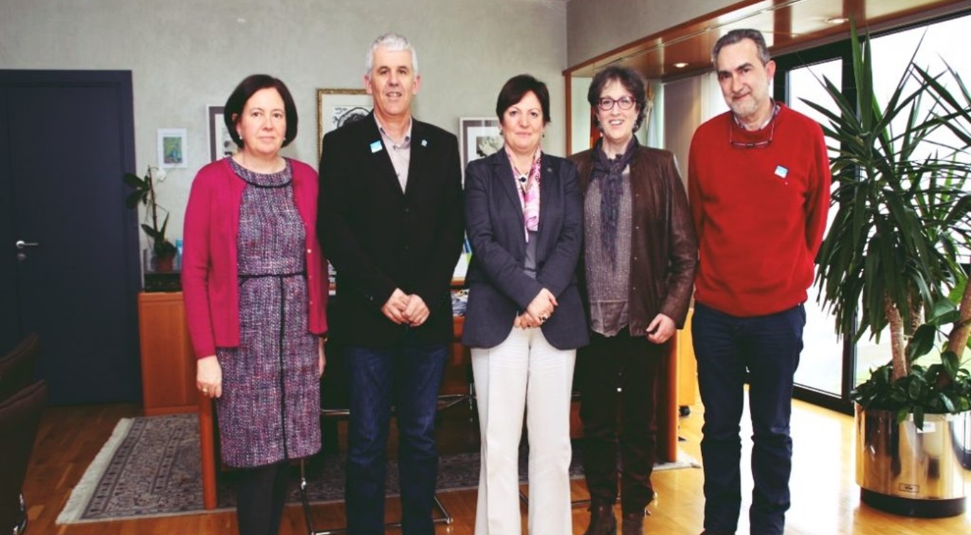 Recepción de la Conselleira de Sanidade a la Presidenta del Comité Organizador del Congreso FAECAP 2015