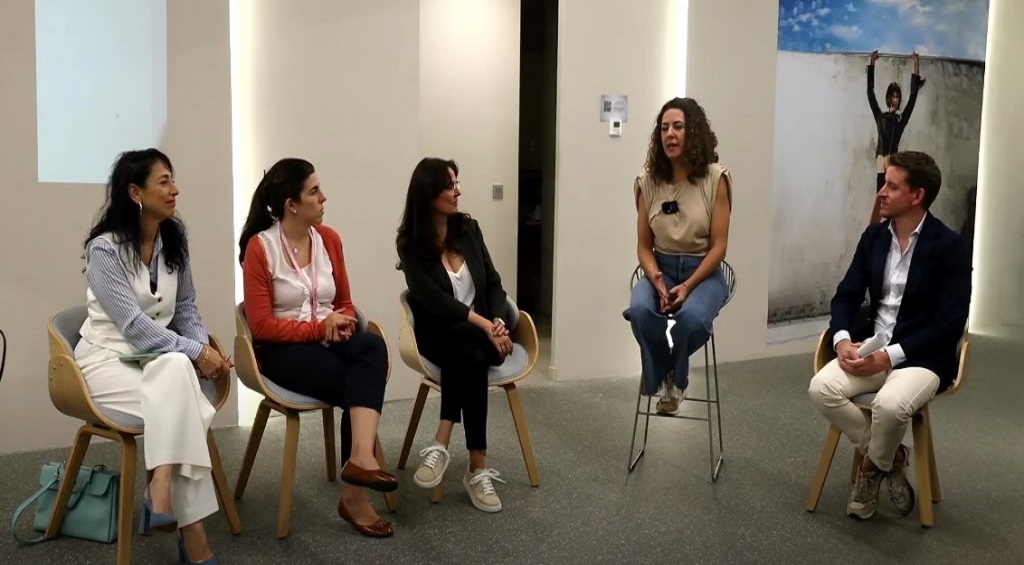 Debate sobre la Importancia del Ácido Fólico en el Período Gestacional